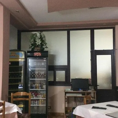 Bar Restaurant Drraska Hotel *