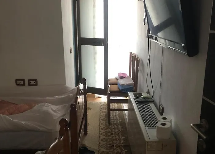 Bar Restaurant Drraska Hotel Maliq